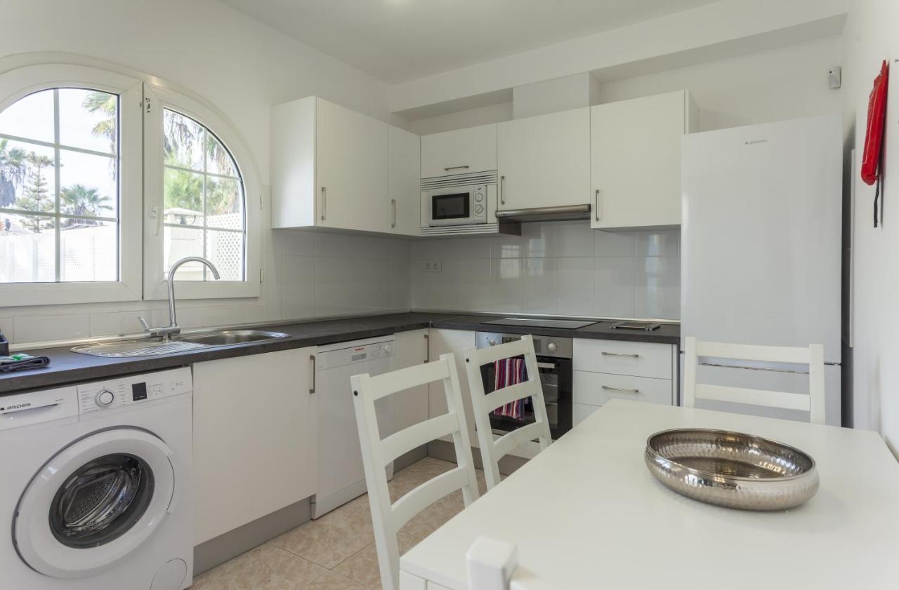 Galera Beach Boutique Art Villas With Private Pools, Free Wifi & Bbq, Corralejo By Amazzzing Travel Kültér fotó